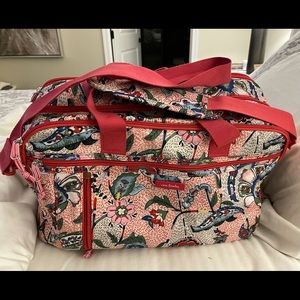 Vera Bradley Weekender, Shoulder Strap, Roomy